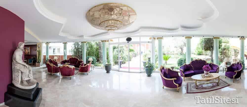 Antique Roman Palace Hotel